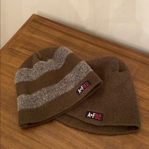 Two Abercrombie & Fitch Mens Beanies Olive & Gray
